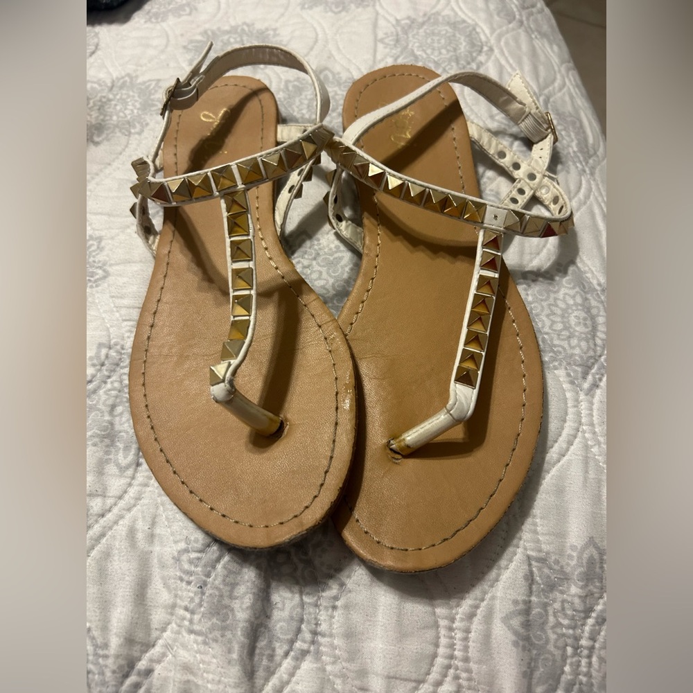 Woman Sandals Size 7 Stori